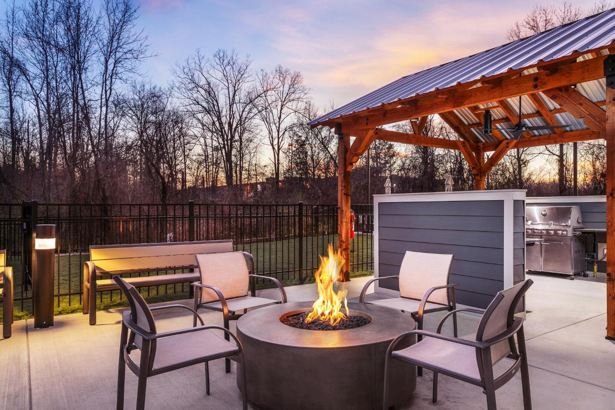 Holiday Inn Express Chattanooga - Hamilton Place Luaran gambar